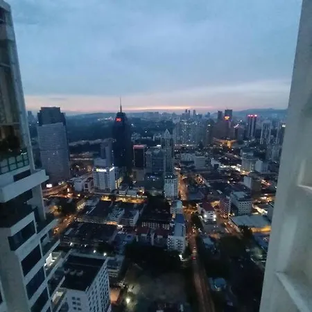 Lx 36A 2Queen Bed Infinity Pool Klcc View Kuala Lumpur Luaran gambar