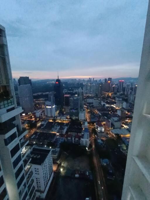 Lx 36a 2queen Bed Infinity Pool Klcc View * Kuala Lumpur